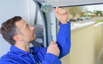 garage door repair man long island